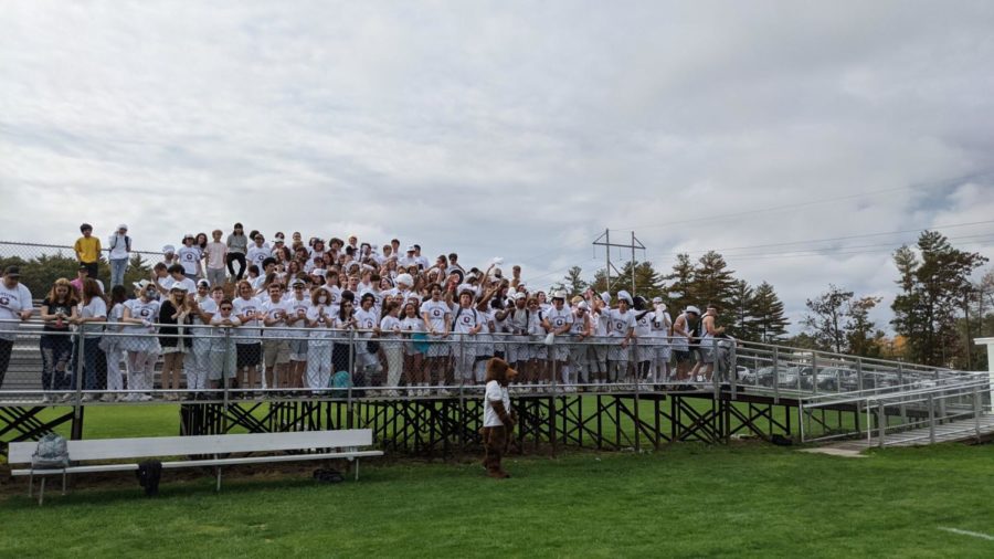 Senior Class at the 2021-2022 Homecoming Assembly