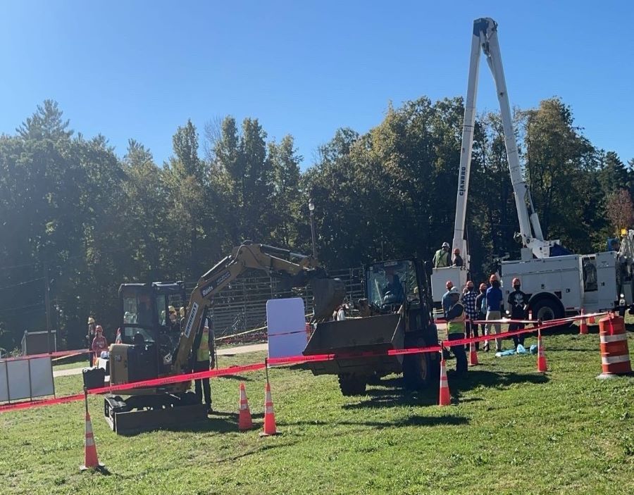 GHS Students Attend NH Construction Career Days Field Trip