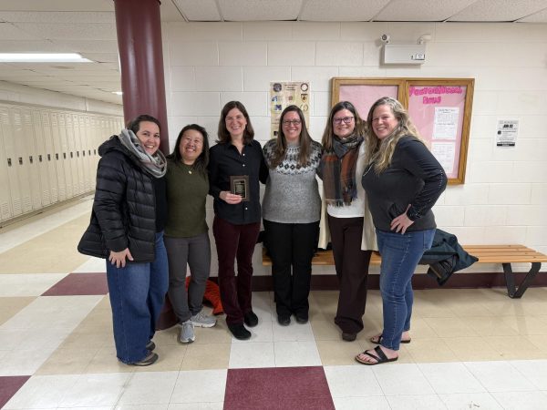 Señora McKinnon and colleagues after receiving the Cornerstone Award